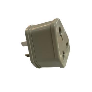 3 Pin Universal Adaptor 16amp - Light Market