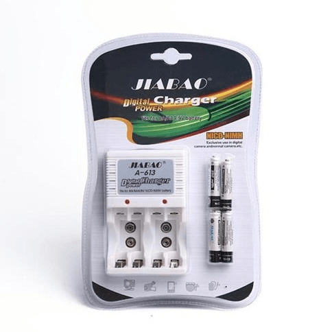 Multi Battery Charger With 4 x AA Rechargeable Batteries - Light Market
